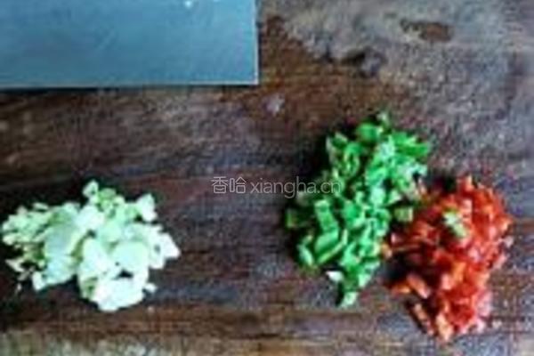 牛肉豆豉炒凉粉的做法图解2