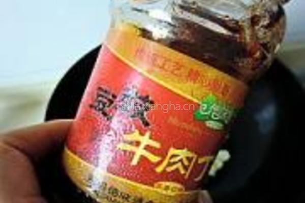 牛肉豆豉炒凉粉的做法图解4