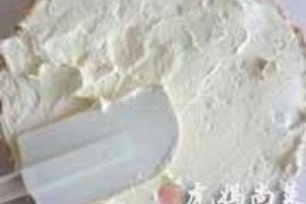 黄桃奶油蛋糕的做法图解3