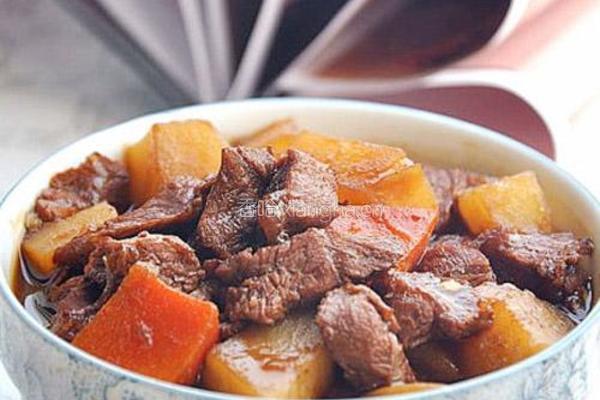 土豆烧牛肉