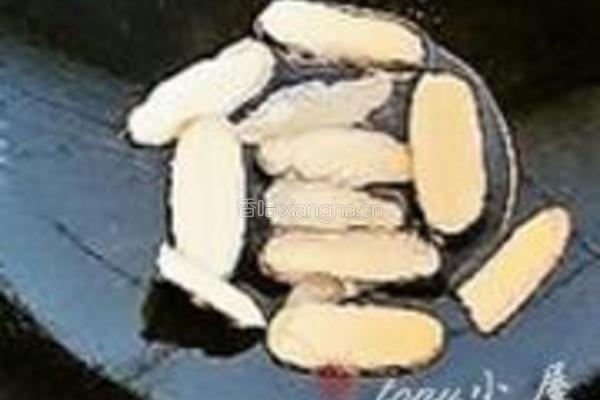 鲫鱼汤的做法图解7