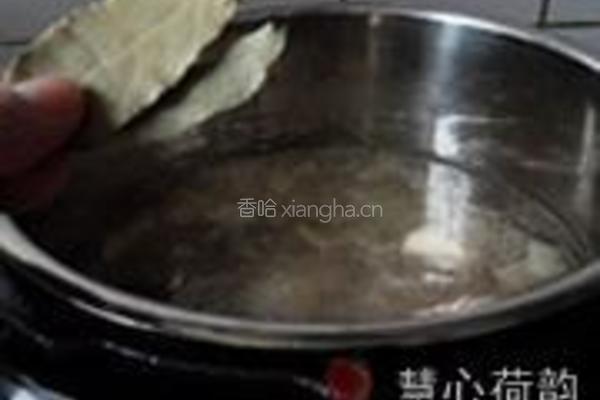 番茄藜麦酸黄瓜牛尾汤的做法图解9