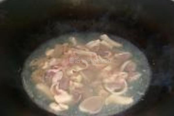 鸭杂绿豆芽的做法图解3