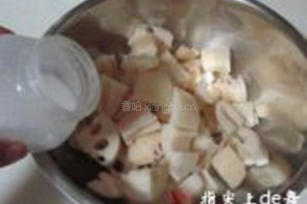 财鱼焖藕的做法图解1