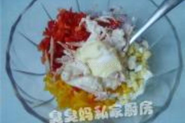 金枪鱼沙拉包的做法图解3
