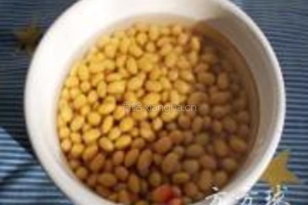 黄豆芽炒粉的做法图解2