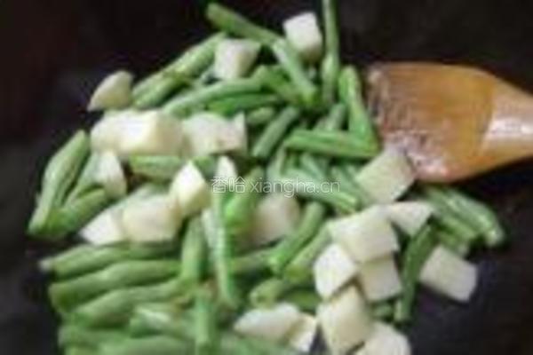 酱焖豆角土豆的做法图解5