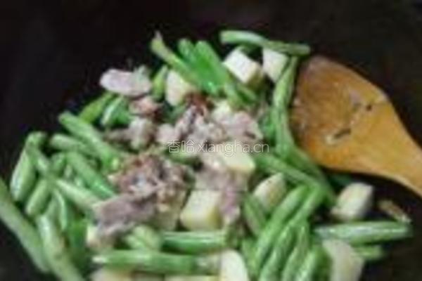 酱焖豆角土豆的做法图解6
