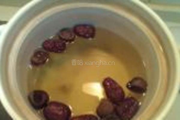 红枣桂圆补血汤的做法图解3