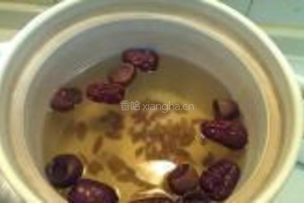 红枣桂圆补血汤的做法图解4