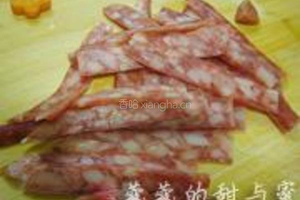 腊肠蒸鸡豆腐的做法图解1