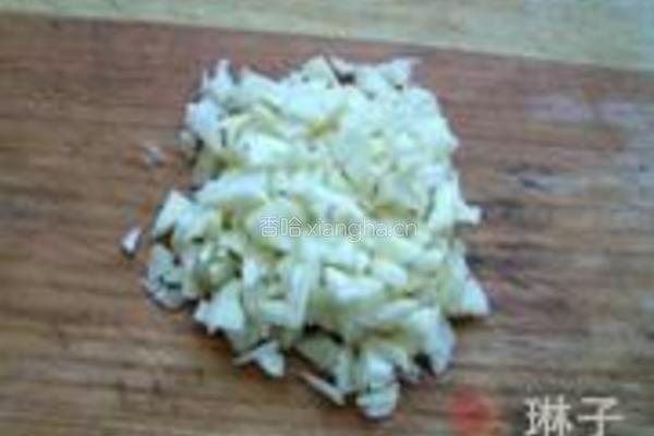 蒜蓉开背蒸龙虾的做法图解4
