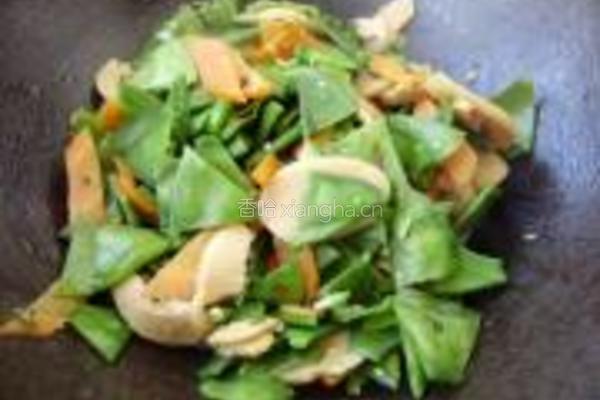 火腿肠炒扁豆的做法图解6