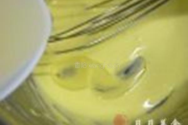 白豆沙贝印戚风的做法图解2