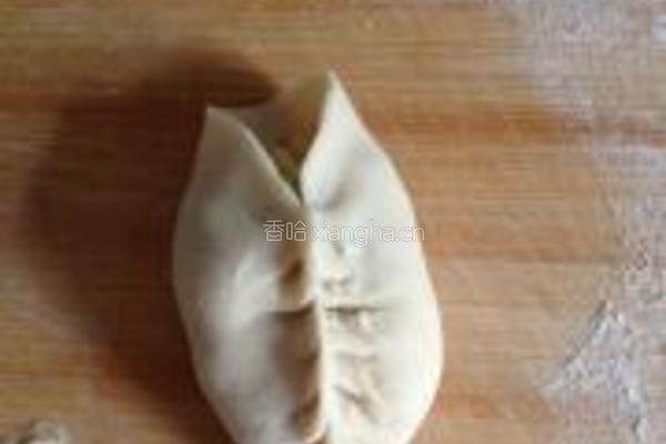西葫芦鸡蛋水饺的做法图解16