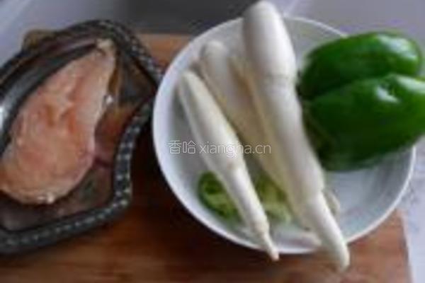 鸡片炒茭白的做法图解1