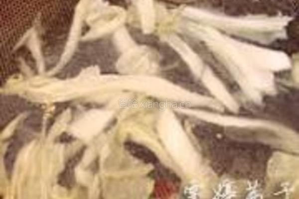 蟹白豆腐海鲜汤的做法图解4