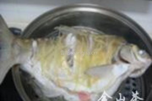 清蒸武昌鱼的做法图解4