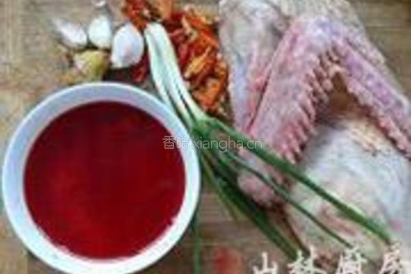 莲花血鸭的做法图解1