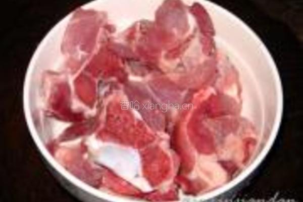 粉葛冬瓜眉豆汤的做法图解1