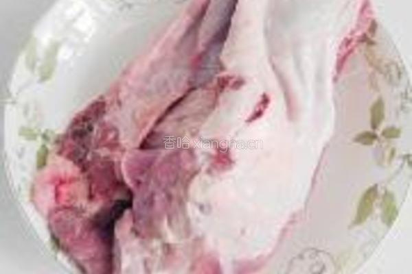 香辣牛肉的做法图解1