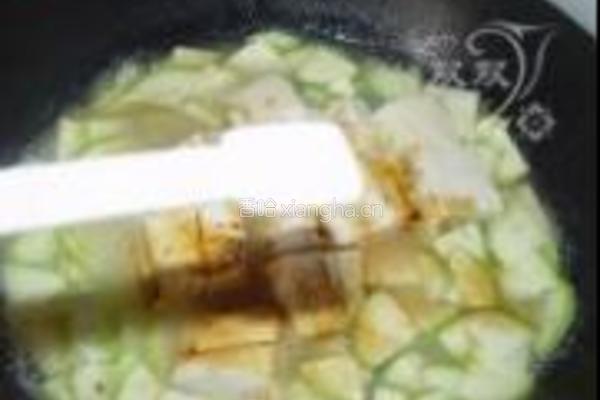 猪骨豆腐汤的做法图解5