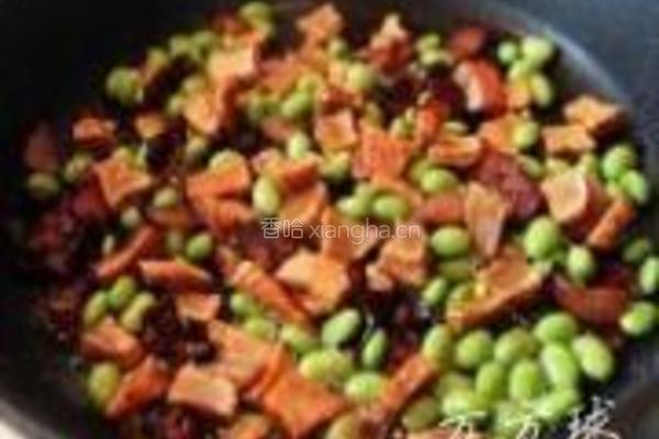 毛豆腊肉炒豆干的做法图解6