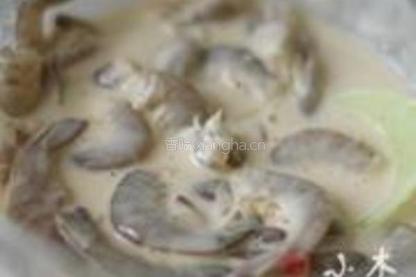 椒盐面拖虾的做法图解4