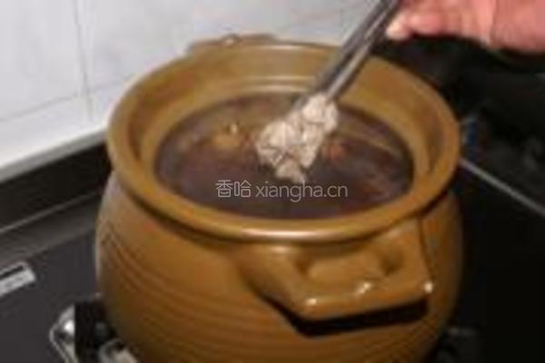 茯苓虫草花汤的做法图解4