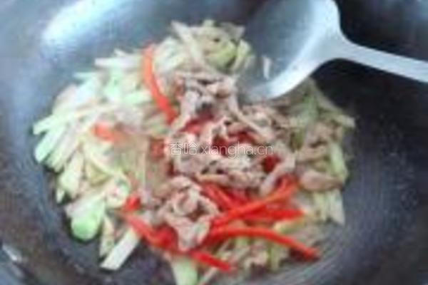 榨菜炒肉丝的做法图解4