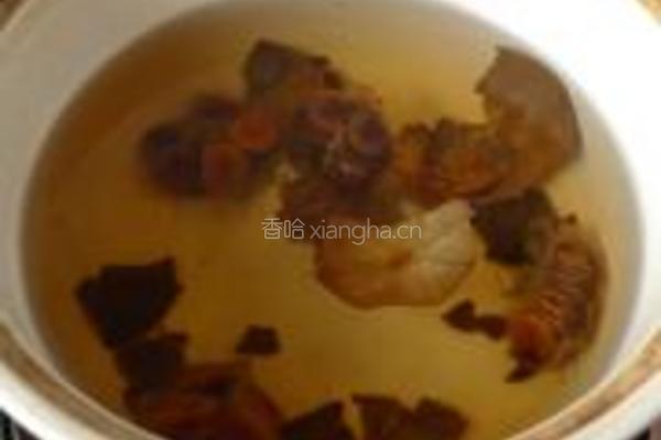 治疗咽炎罗汉果水的做法图解5