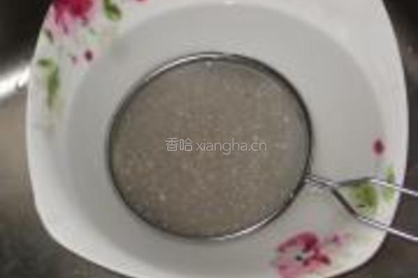椰浆芒果西米露的做法图解2