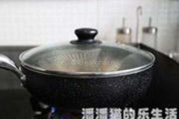 河蟹焗鸡球的做法图解10