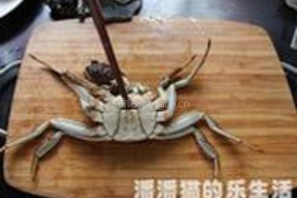 河蟹焗鸡球的做法图解4