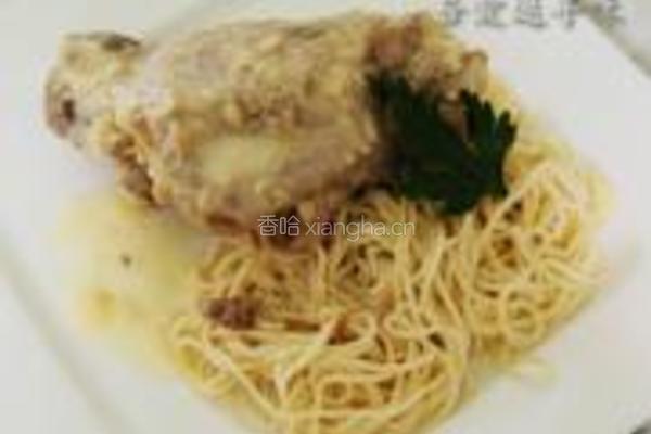 白汁火鸡肉拌意粉的做法图解16