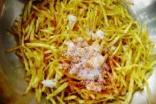 土豆丝拌香菜的做法图解4
