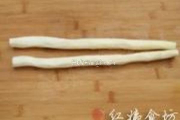 蜜汁山药的做法图解1