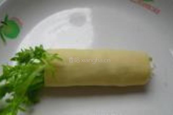 豆皮苦菊卷的做法图解7