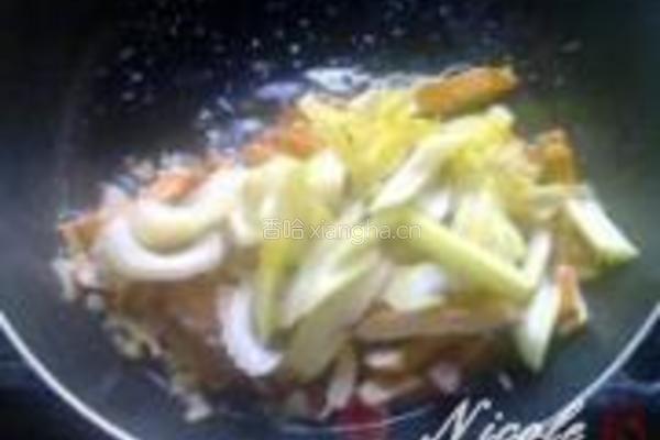 韭花香干炒腊肉的做法图解5