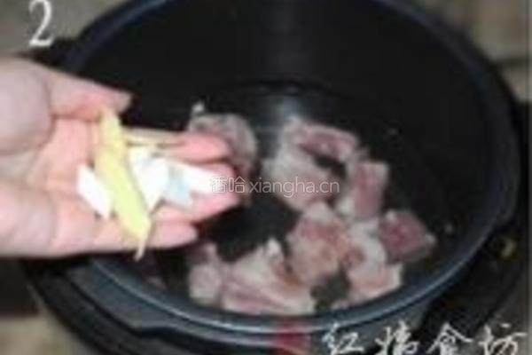 粉蒸排骨藕的做法图解2