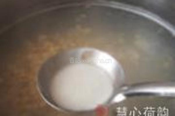 香蕉奶香麦片粥的做法图解3