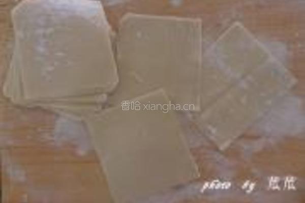 馄饨鸡蛋饼的做法图解3