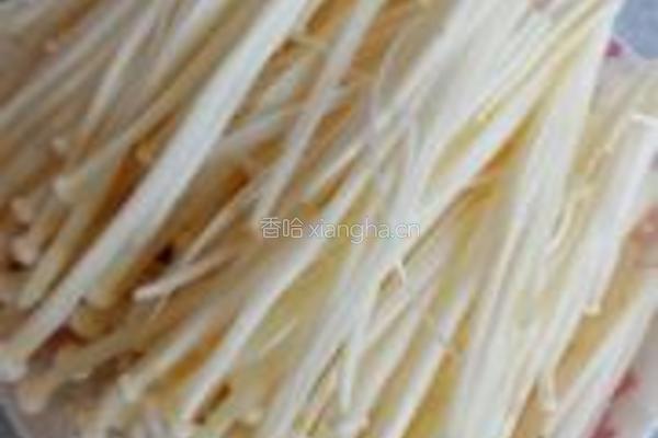 金针菇拌香干的做法图解1