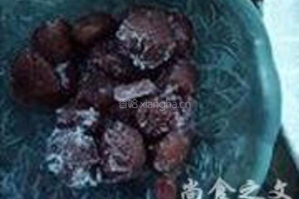 樱桃红烧鸡腿的做法图解3