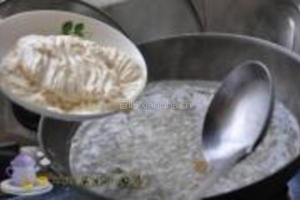 银丝海鲜羹的做法图解6