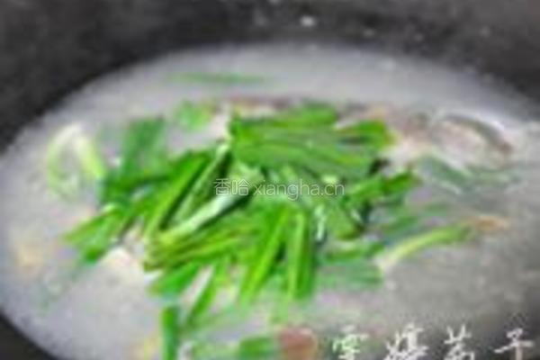 岩葱鲫鱼汤的做法图解5