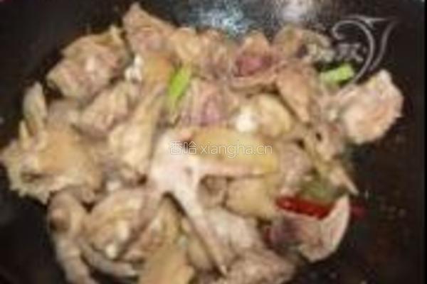 小鸡炖蘑菇的做法图解7