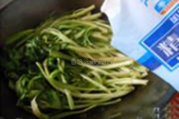 清鲜椒丝腐乳空心菜的做法图解5