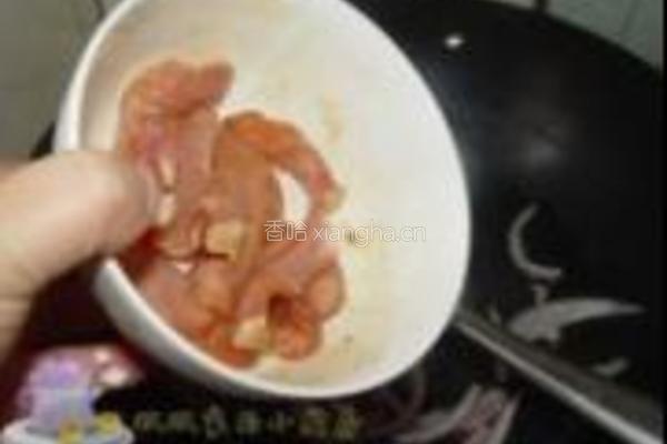 西兰花炒口蘑的做法图解5