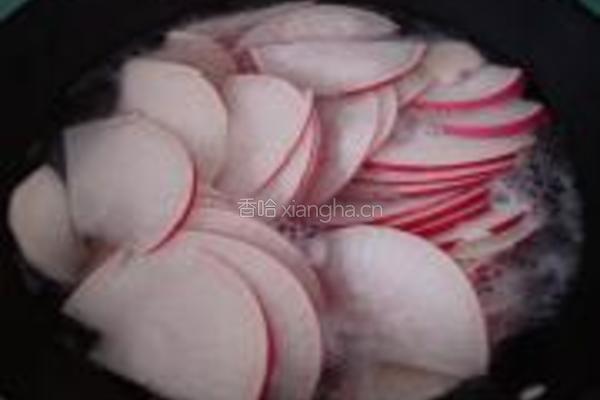 红萝卜牛肉饺的做法图解7